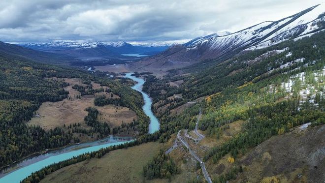 十大必去景点纯玩跟团旅行社前十指南ky开元棋牌新疆旅游15天费用?(图4) 十大必去景点纯玩跟团旅行社前十指南ky开元棋牌新疆旅游15天费用?(图4)